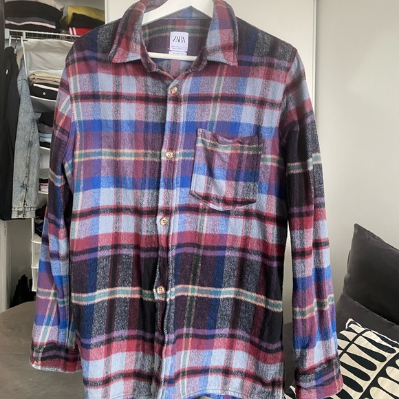 Zara shirt - Picture 3 of 4